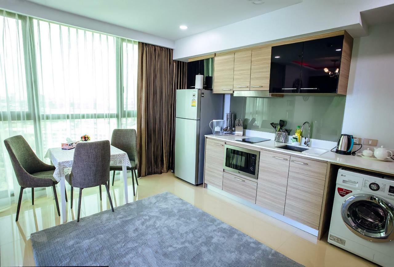 Dusit Grand Condo View Джомтьен Экстерьер фото